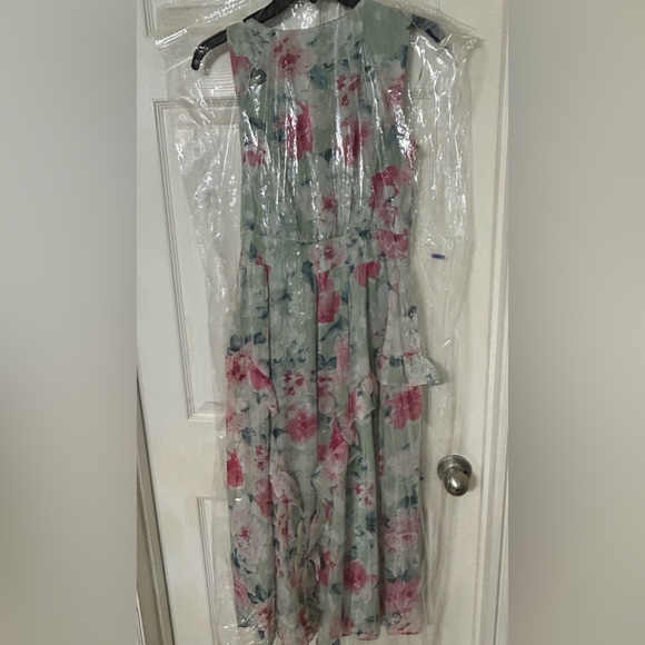 Leslie Fay Ruffled Smocking Dress Size 4 - Picture 2 of 7